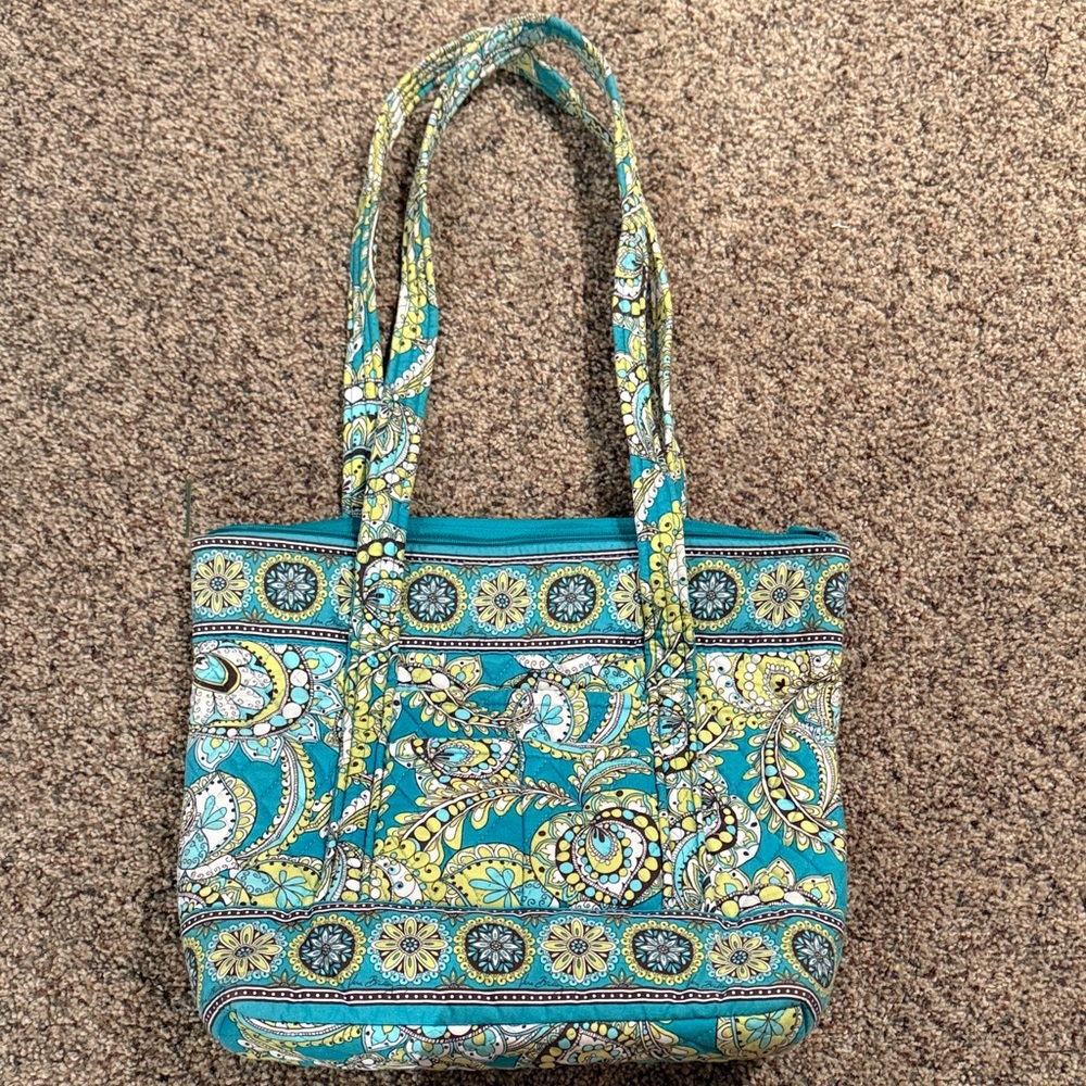 Retired Vera Bradley Peacock Pattern Zip Tote